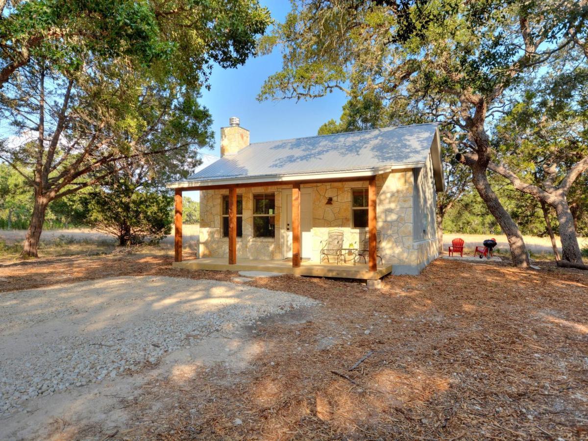 Cabins At Flite Acres - Texas Sage Wimberley Εξωτερικό φωτογραφία